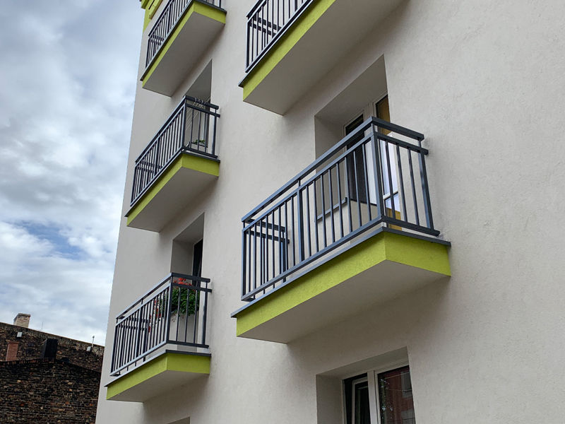 Nowoczesne balustrady balkonowe w Katowicach